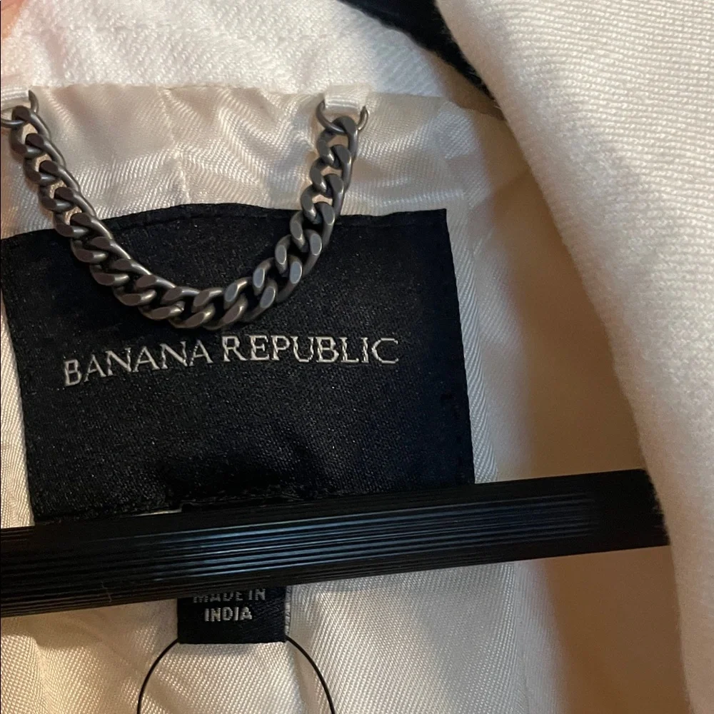 Banana Republic Cream Linen Trench Coat - Picture 2 of 7